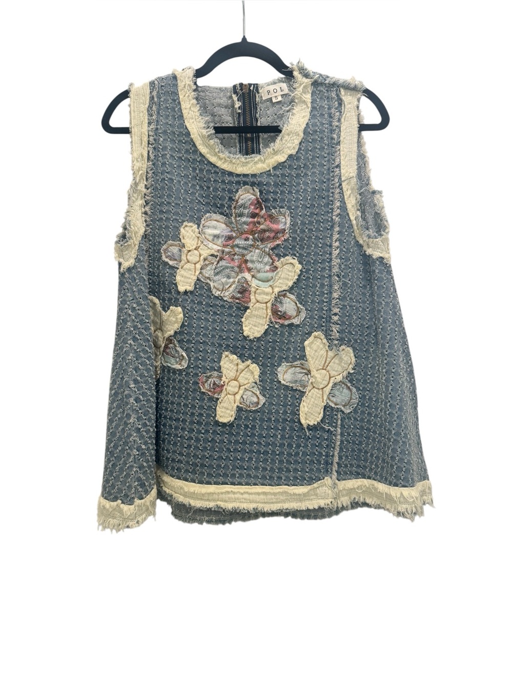 POL Blue Floral Appliqué Sleeveless Tank Top